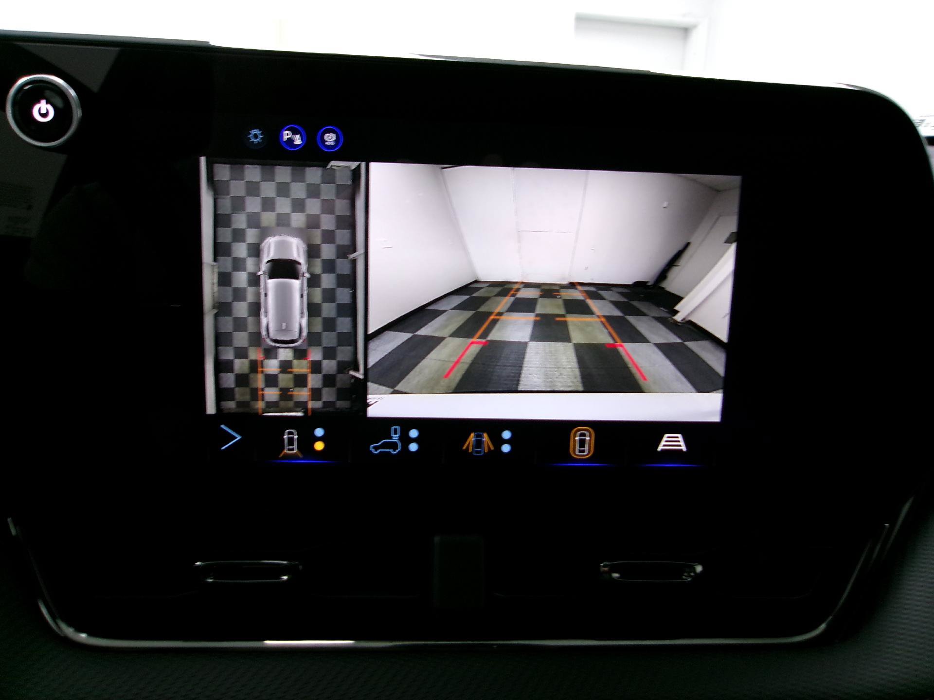 New 2027 Chevrolet Equinox RS w/ Safety and Technology Package FWD image 7