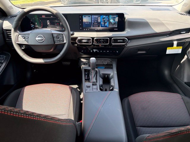 New 2027 Nissan Sentra SR w/ SR All Weather Package FWD image 30