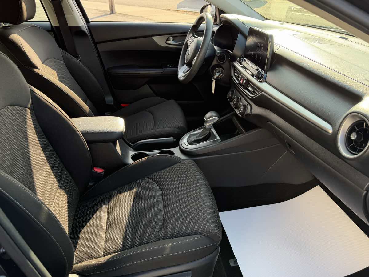 Used 2020 Kia Forte LXS image 18