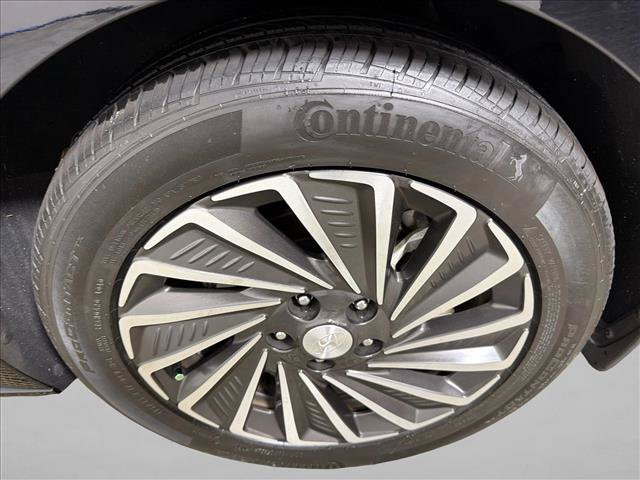 Used 2023 Hyundai Sonata Limited FWD image 21