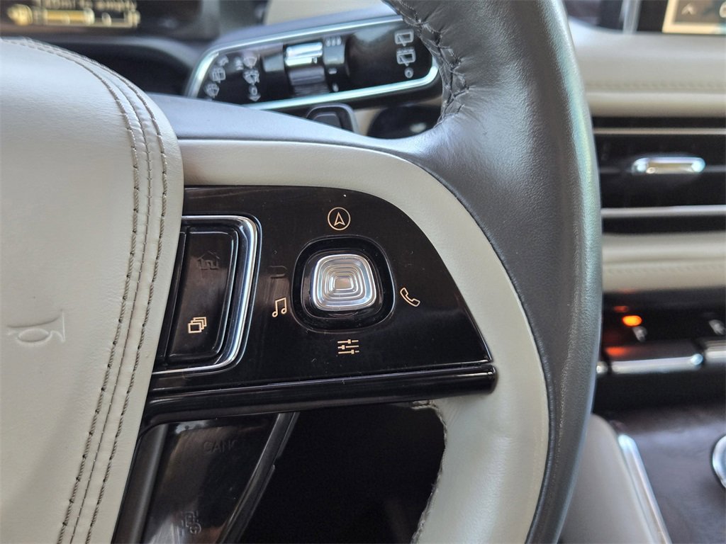 Used 2022 Lincoln Aviator Reserve w/ Elements Package Plus image 28