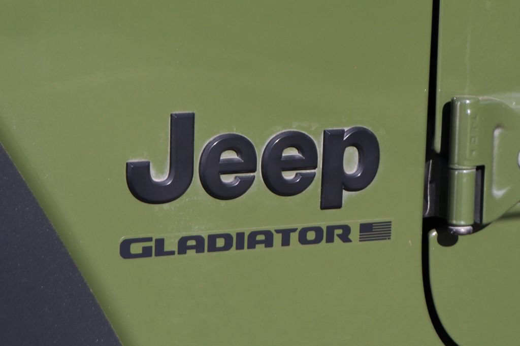 Used 2023 Jeep Gladiator Sport AWD/4WD image 45