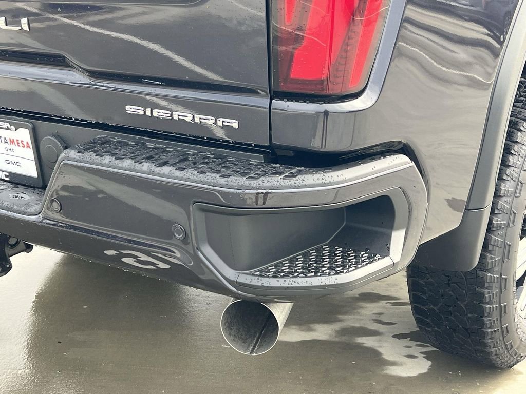 New 2026 GMC Sierra 3500 Denali AWD/4WD image 30