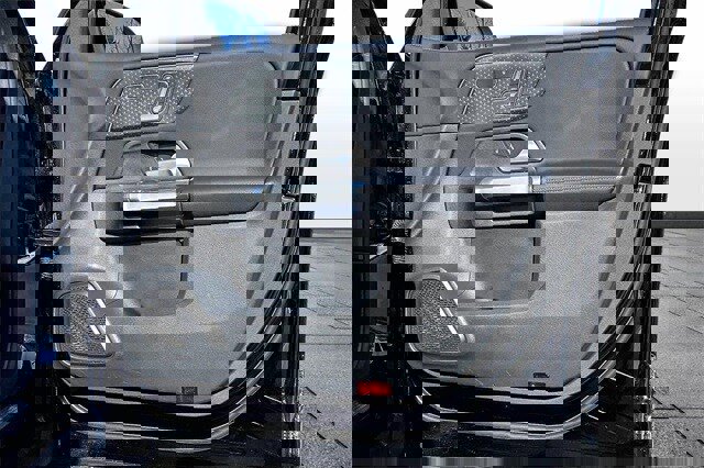 Certified 2025 Mercedes-Benz GLB 250 4MATIC image 31