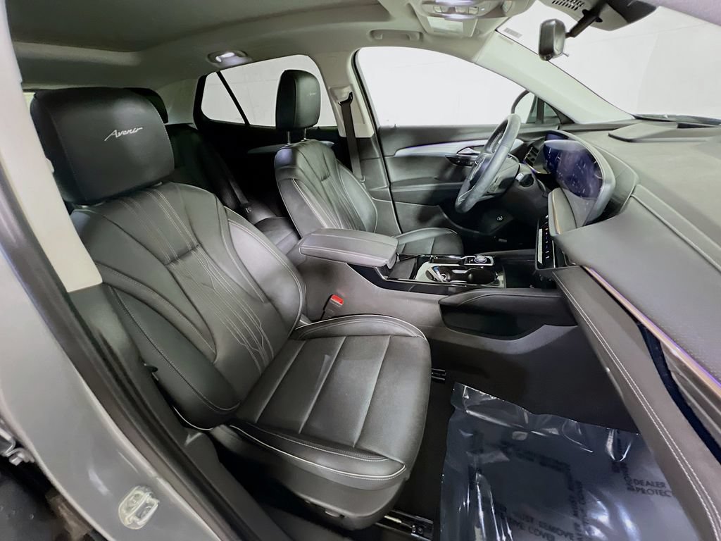 Used 2024 Buick Envision Avenir AWD/4WD image 24