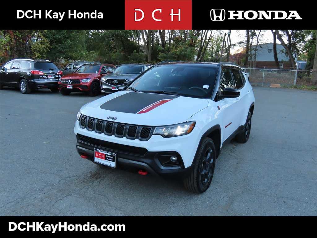 Used 2024 Jeep Compass Trailhawk