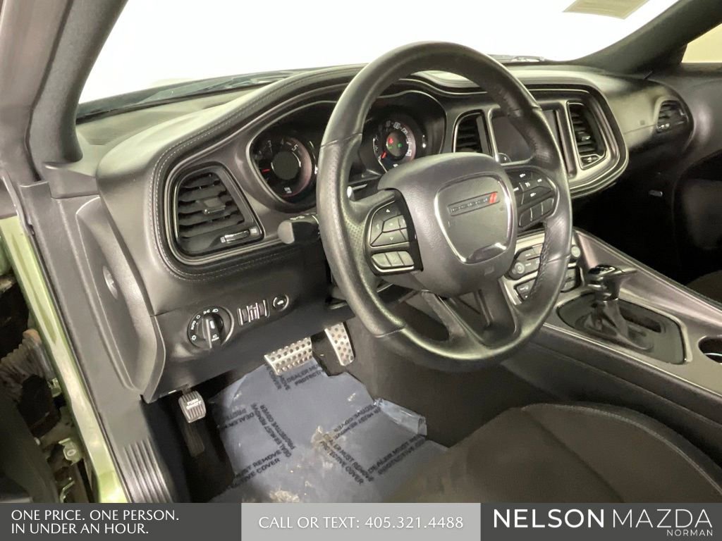 Used 2023 Dodge Challenger R/T w/ Plus Package image 23