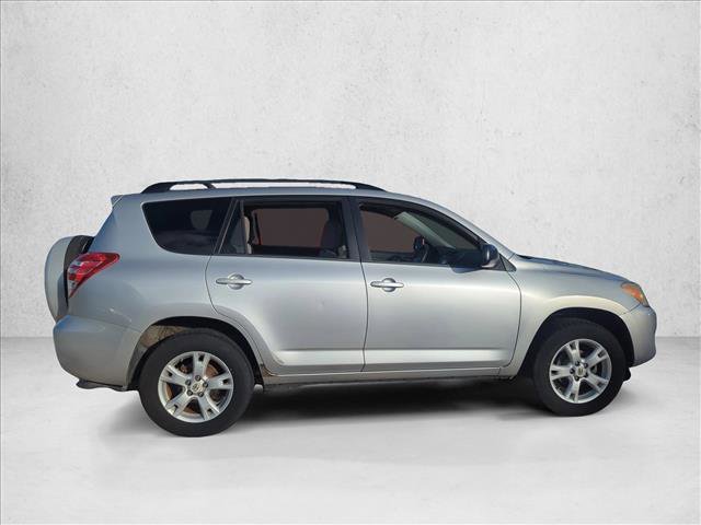 Used 2012 Toyota RAV4 FWD image 4