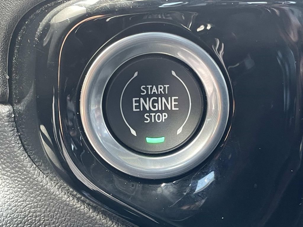 Certified 2024 Chevrolet Silverado 1500 RST image 30