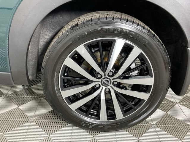 Used 2023 Nissan Pathfinder Platinum AWD/4WD image 9