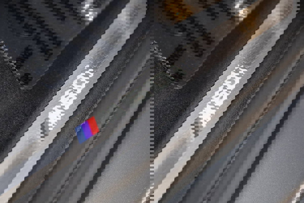 Used 2023 BMW X7 M60i w/ Executive Package image 15