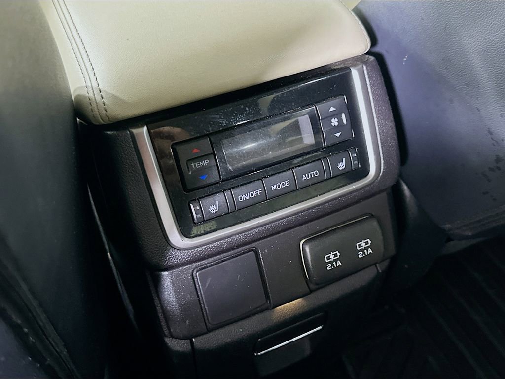 Used 2019 Subaru Ascent Limited w/ Popular Package #3 AWD/4WD image 31