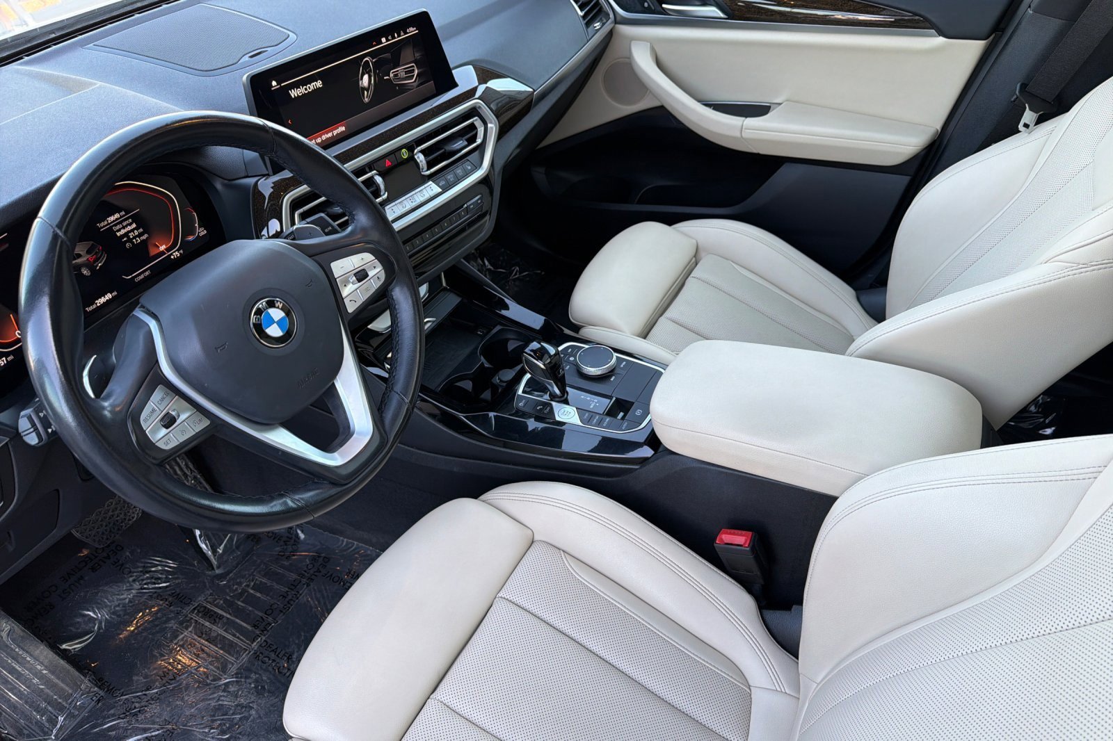 Used 2023 BMW X3 sDrive30i w/ Convenience Package image 9