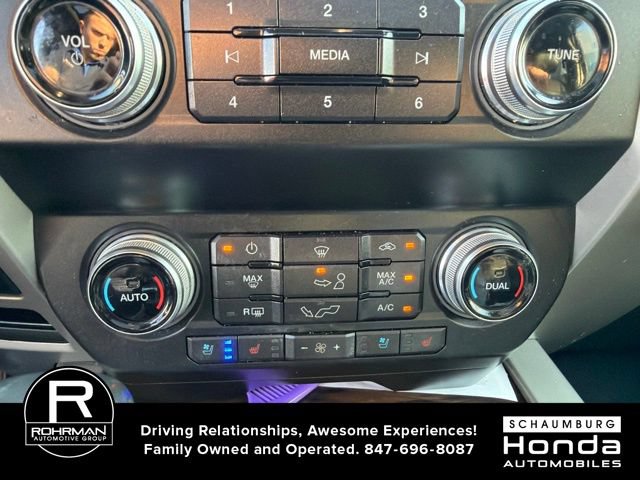 Used 2019 Ford F150 Lariat w/ Equipment Group 502A Luxury AWD/4WD image 11