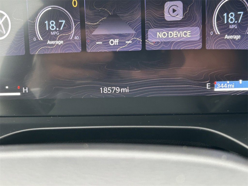 Used 2025 Jeep Grand Cherokee L Limited image 39