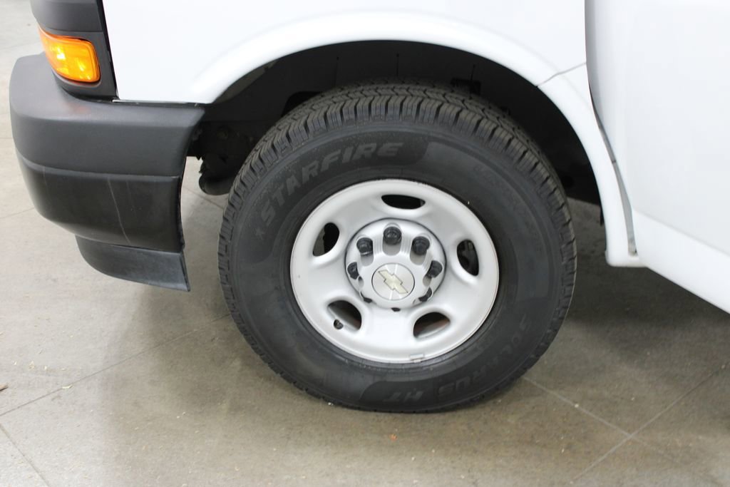 Used 2021 Chevrolet Express 2500 Extended w/ Driver Convenience Package image 40