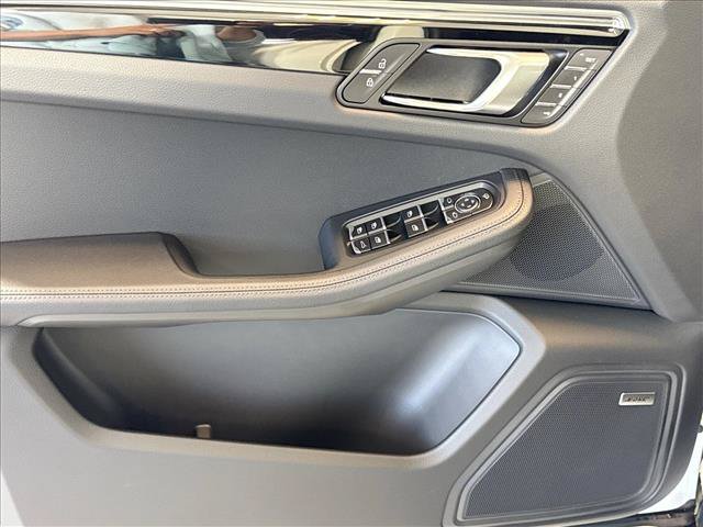 New 2026 Porsche Macan S AWD/4WD image 11