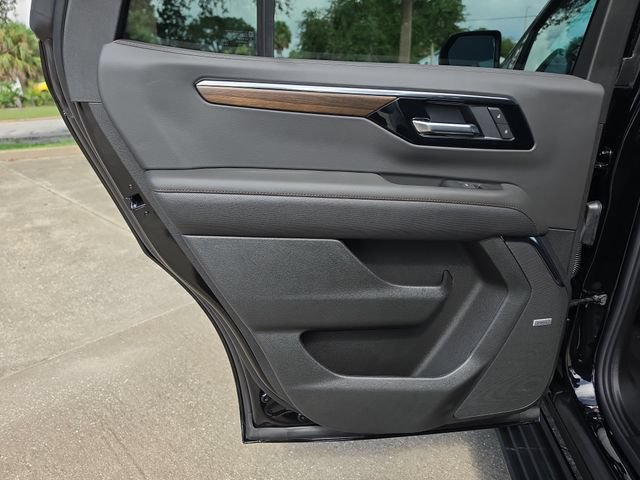 New 2026 Chevrolet Tahoe High Country RWD image 14