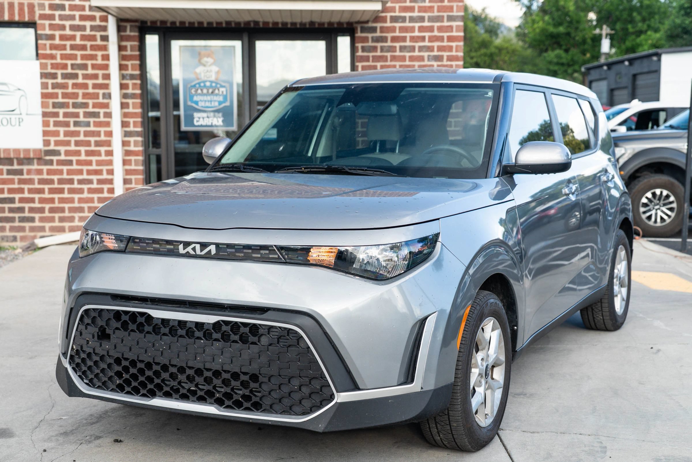 Used 2023 Kia Soul LX w/ Option Group 015 FWD image 1