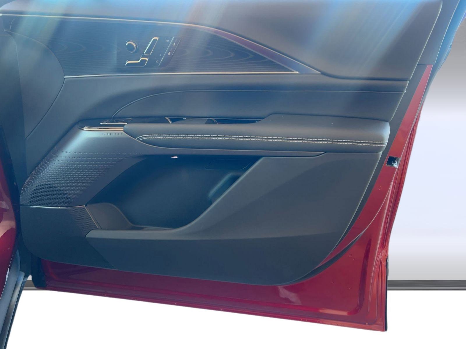 New 2026 Cadillac Lyriq Sport image 29