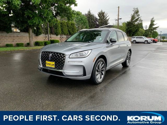 Used 2024 Lincoln Corsair Grand Touring w/ Towing Package AWD/4WD image 1