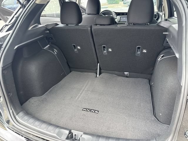 New 2025 Nissan Kicks Play S FWD image 12