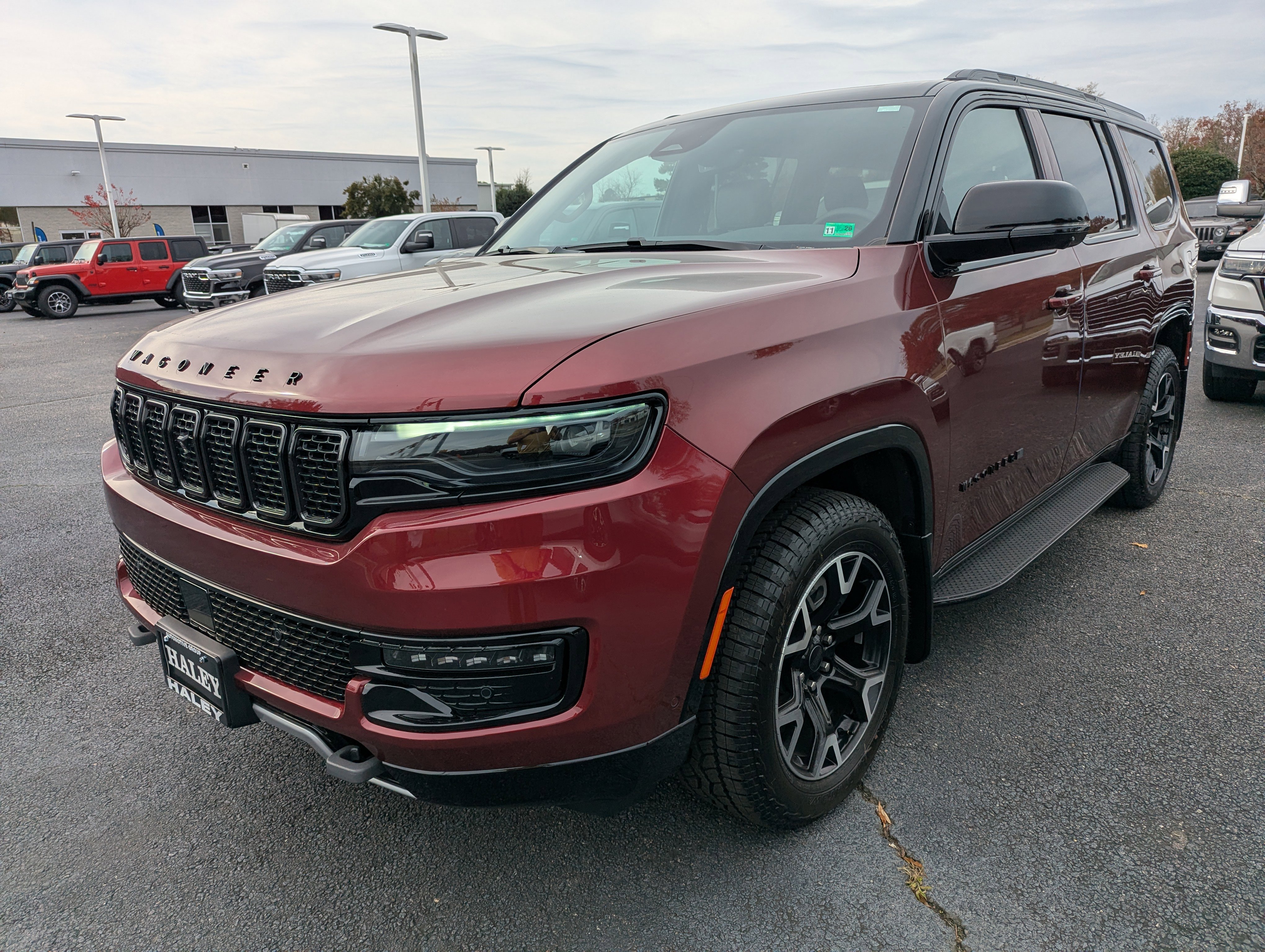 New 2025 Jeep Wagoneer Series II image 4