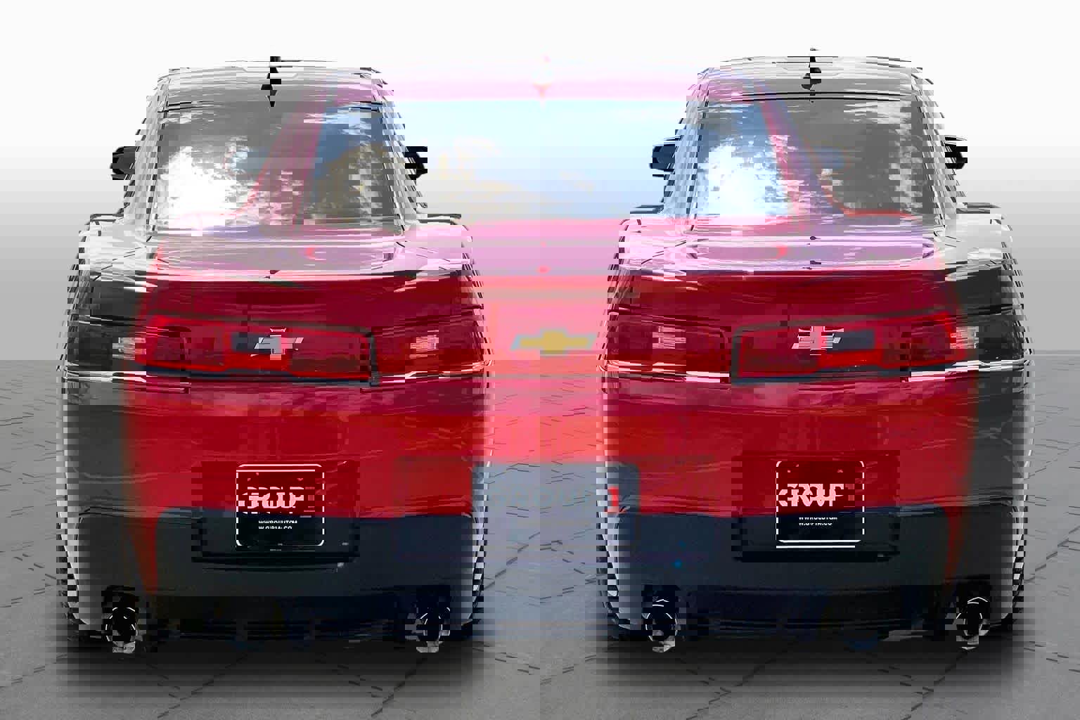 Used 2015 Chevrolet Camaro LS RWD image 5