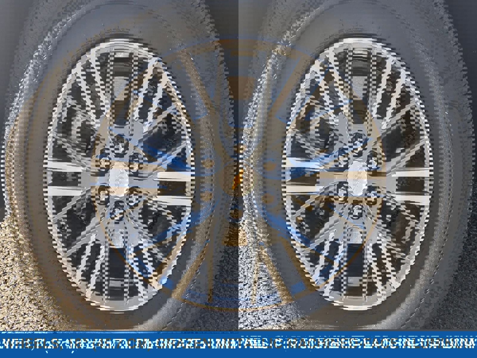 Used 2024 Chevrolet Traverse LS image 10