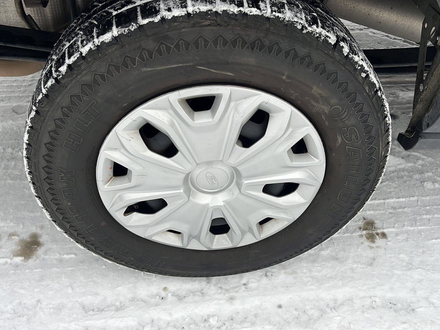 Used 2023 Ford Transit 350 XLT image 21