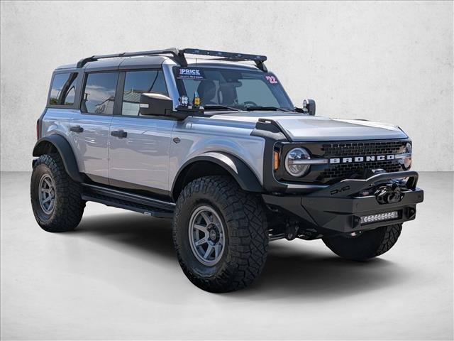 Certified 2022 Ford Bronco Wildtrak AWD/4WD image 3