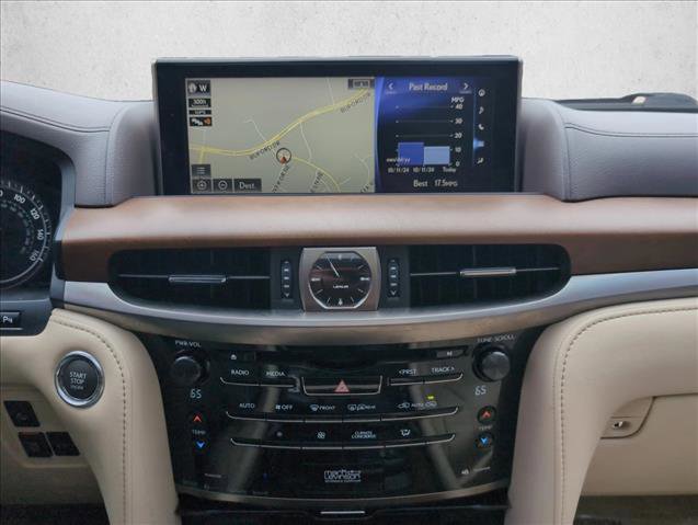 Used 2016 Lexus LX 570 4WD w/ Luxury Package image 14