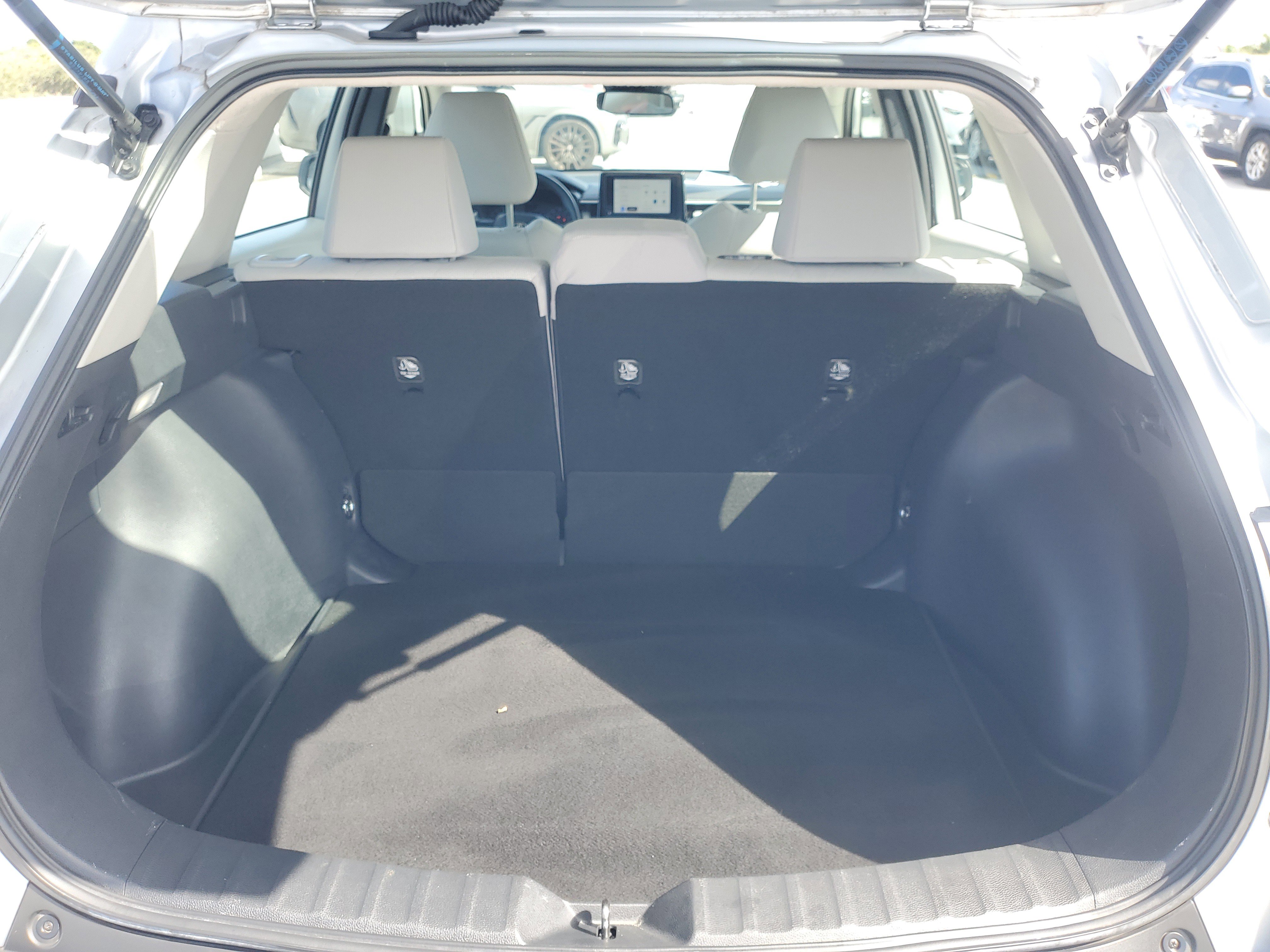 New 2023 Toyota Corolla Cross L image 37