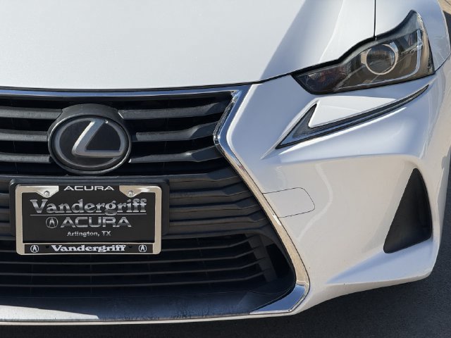 Used 2017 Lexus IS 200t RWD image 8