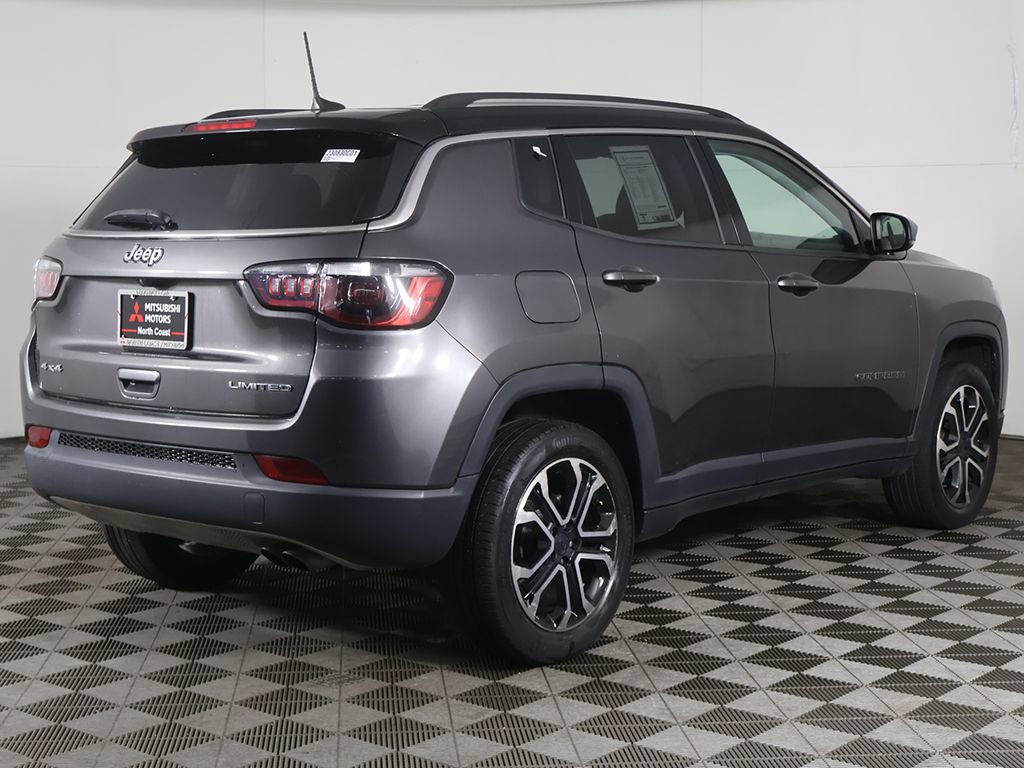 Used 2022 Jeep Compass Limited AWD/4WD image 8