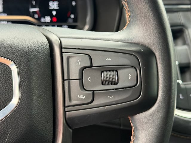 Used 2023 GMC Yukon AT4 AWD/4WD image 18