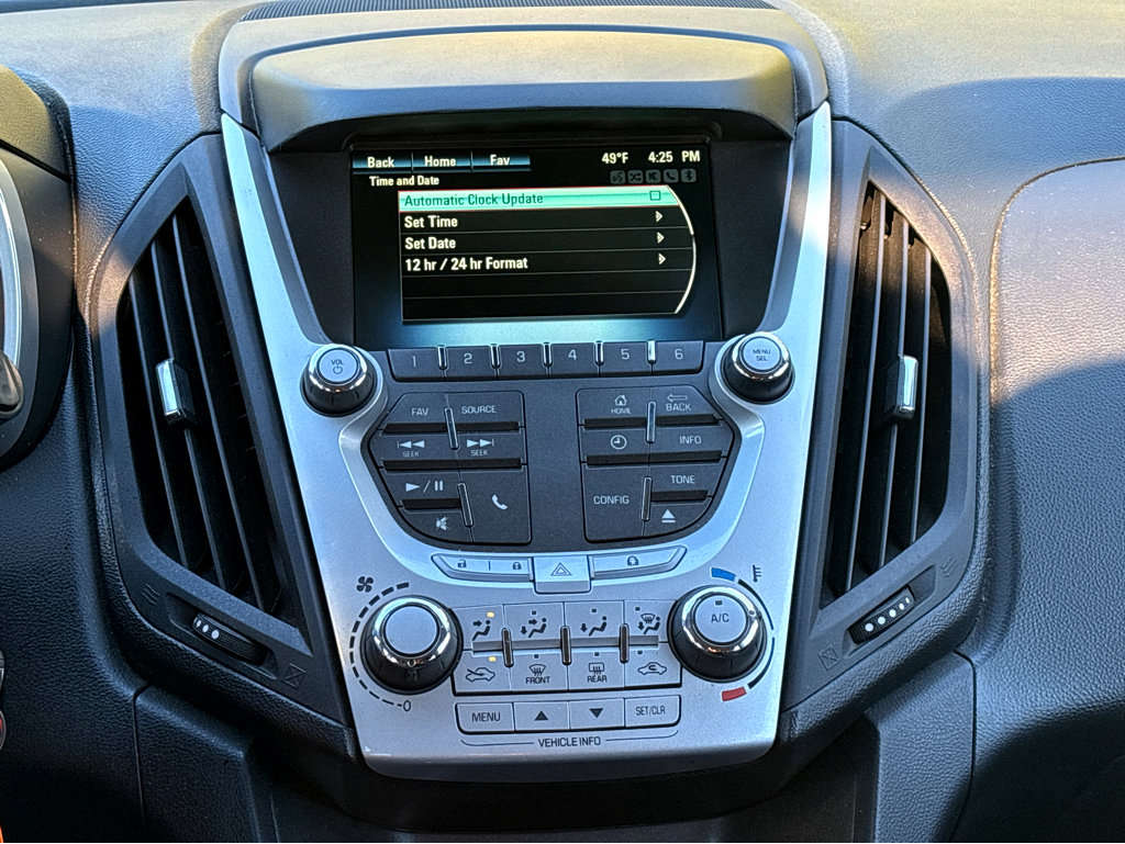 Used 2015 Chevrolet Equinox LT w/ Driver Convenience Package image 7