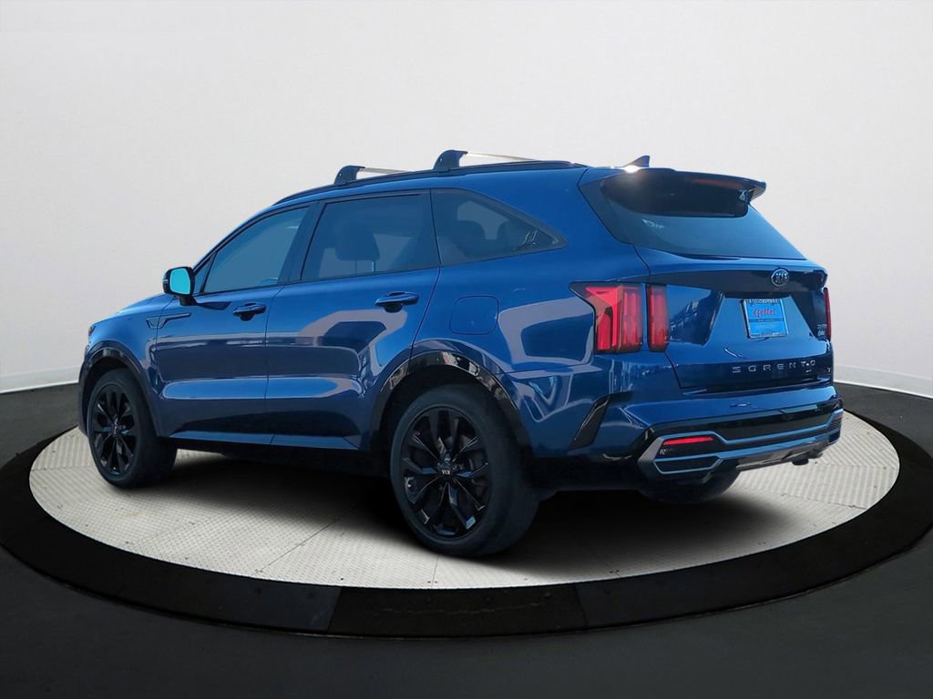 Used 2021 Kia Sorento SX image 3