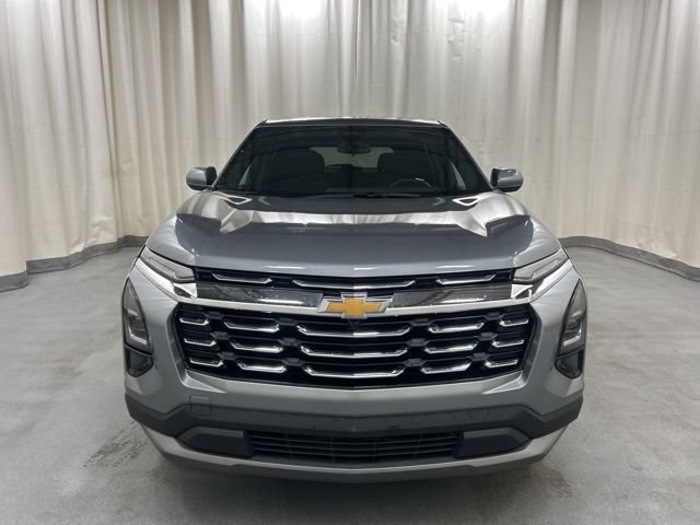 Used 2025 Chevrolet Equinox LT AWD/4WD image 8