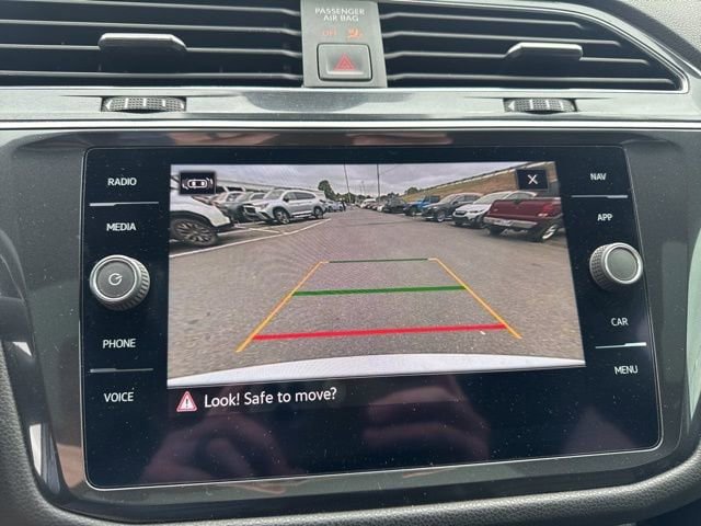 Used 2021 Volkswagen Tiguan SEL Premium R-Line AWD/4WD image 12