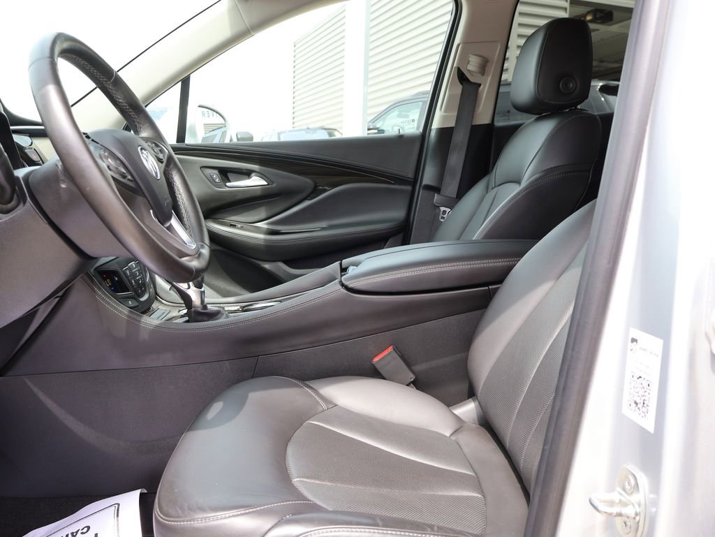 Used 2019 Buick Envision Essence FWD image 23