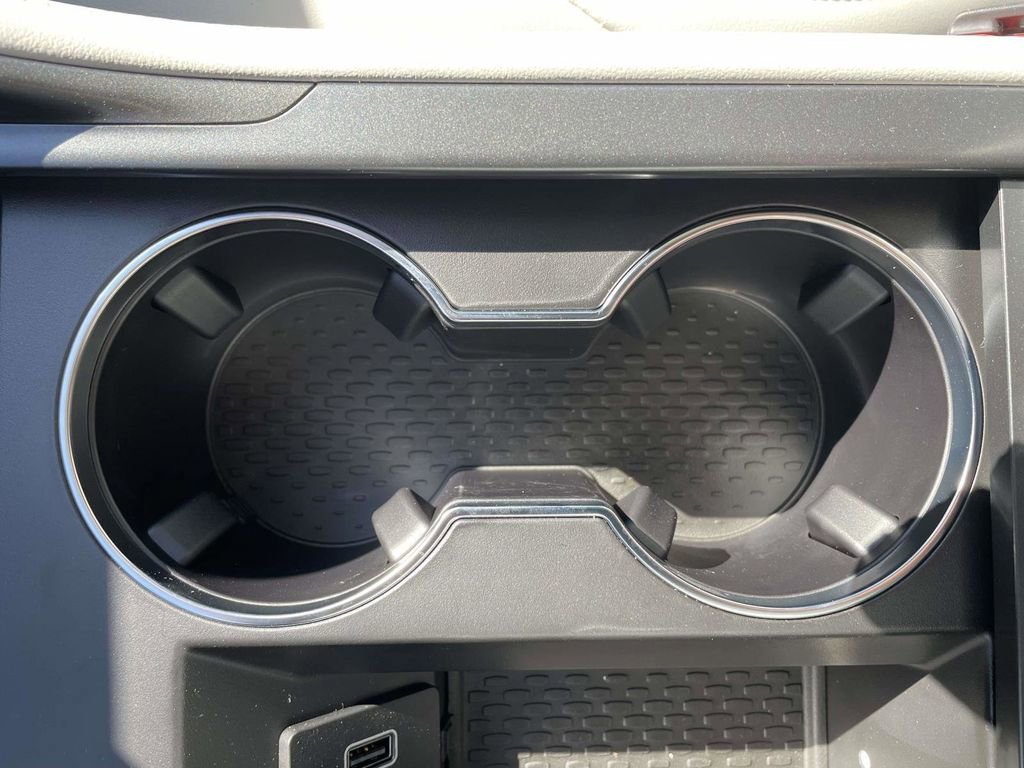 New 2026 Lincoln Nautilus Premier AWD/4WD image 18