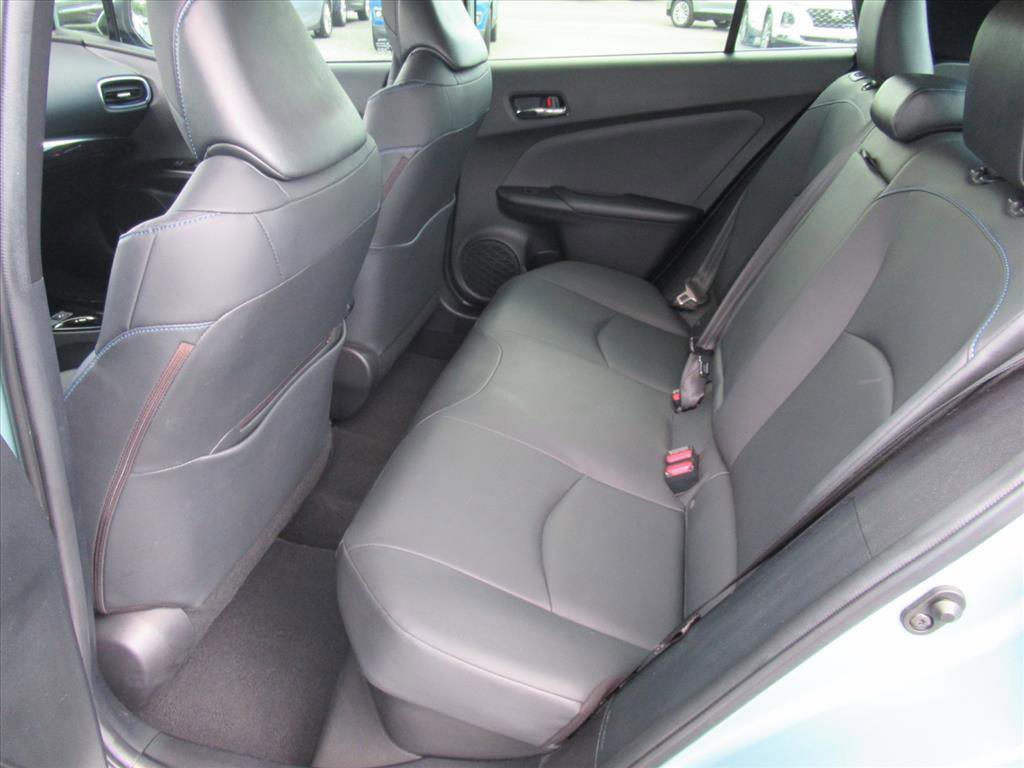 Used 2021 Toyota Prius Limited image 30
