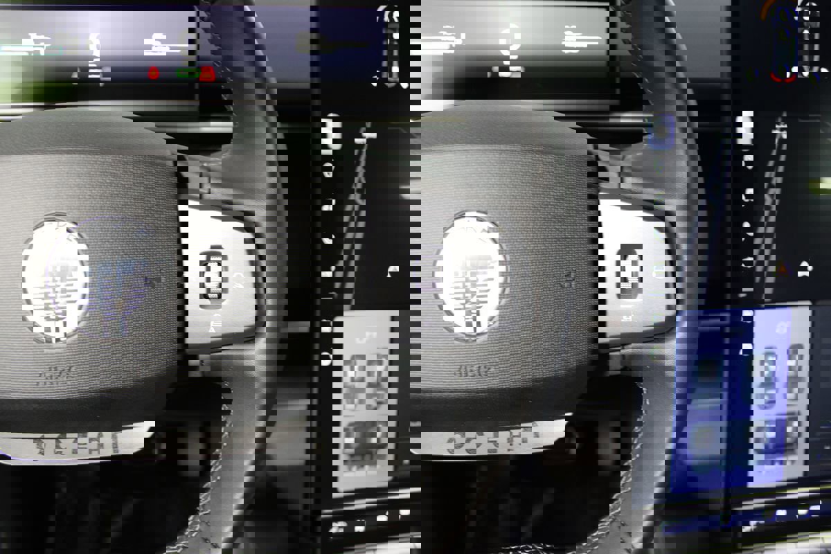 Used 2023 Fisker Ocean Extreme image 19