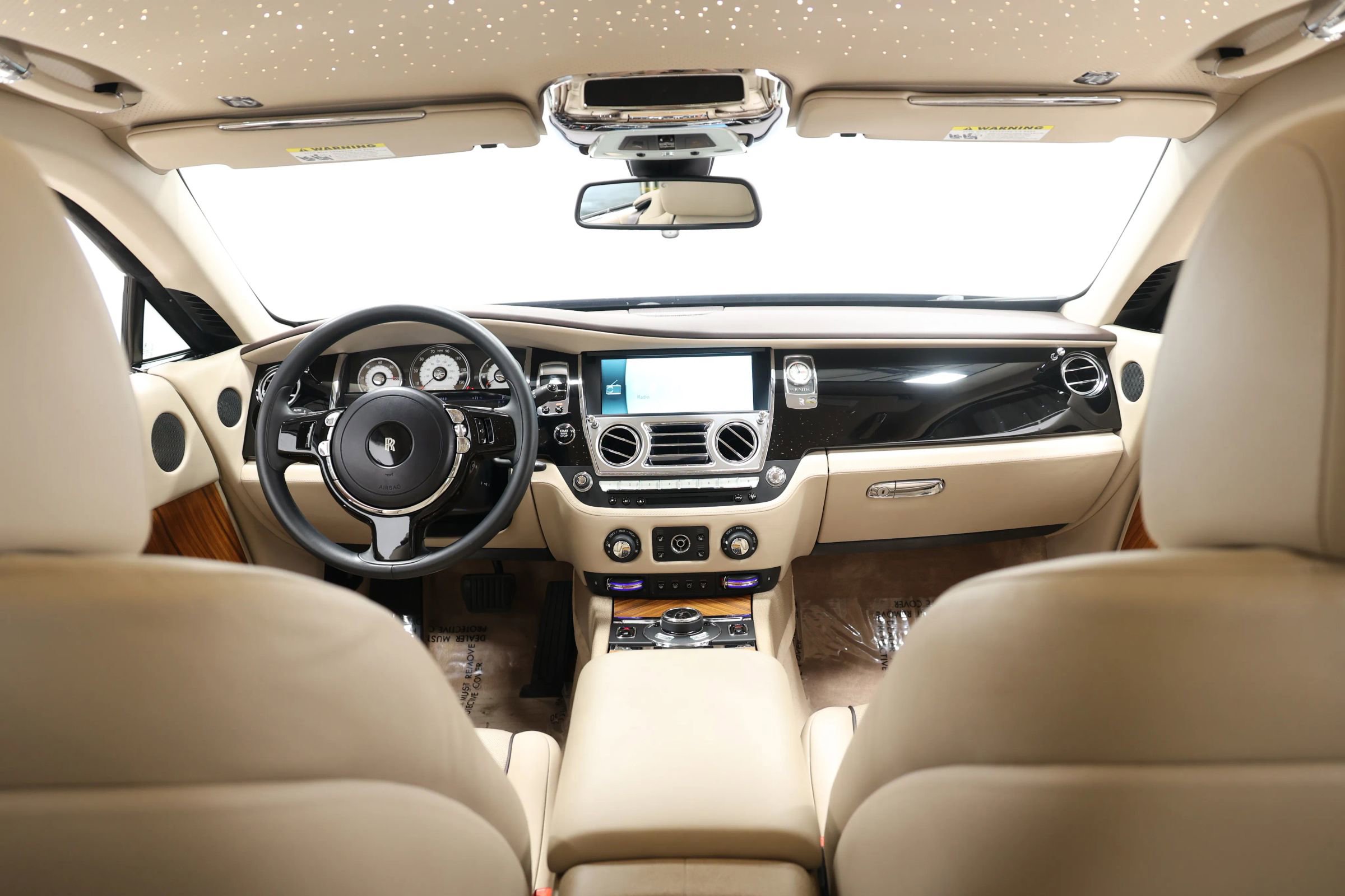 Used 2014 Rolls-Royce Wraith image 41