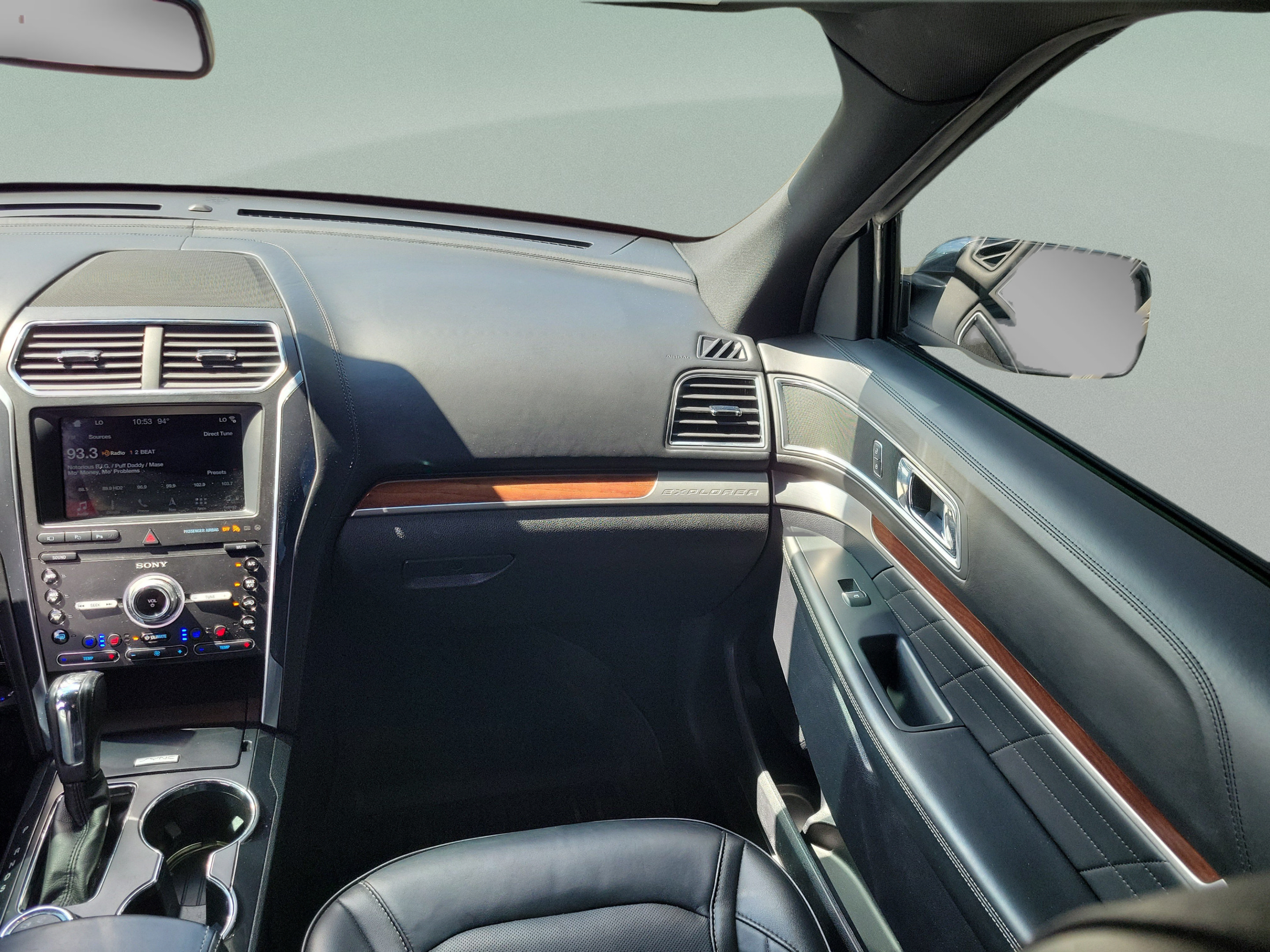 Used 2019 Ford Explorer Platinum AWD/4WD image 9