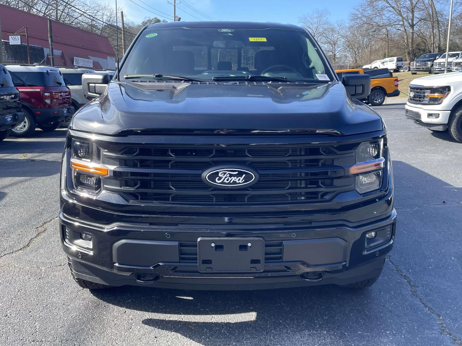 New 2026 Ford F150 XLT w/ Equipment Group 302A MID AWD/4WD image 9