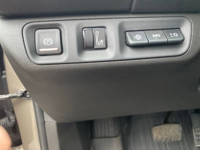 Used 2023 GMC Acadia Denali w/ Denali Ultimate Package AWD/4WD image 21