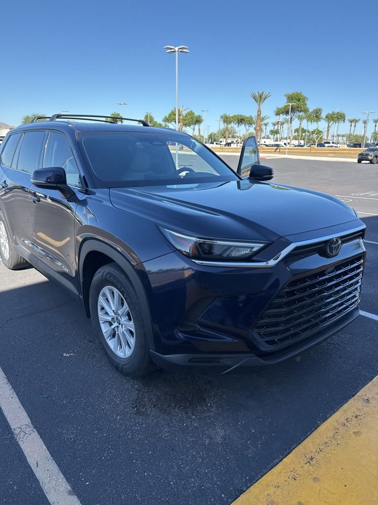 Certified 2024 Toyota Grand Highlander XLE image 8