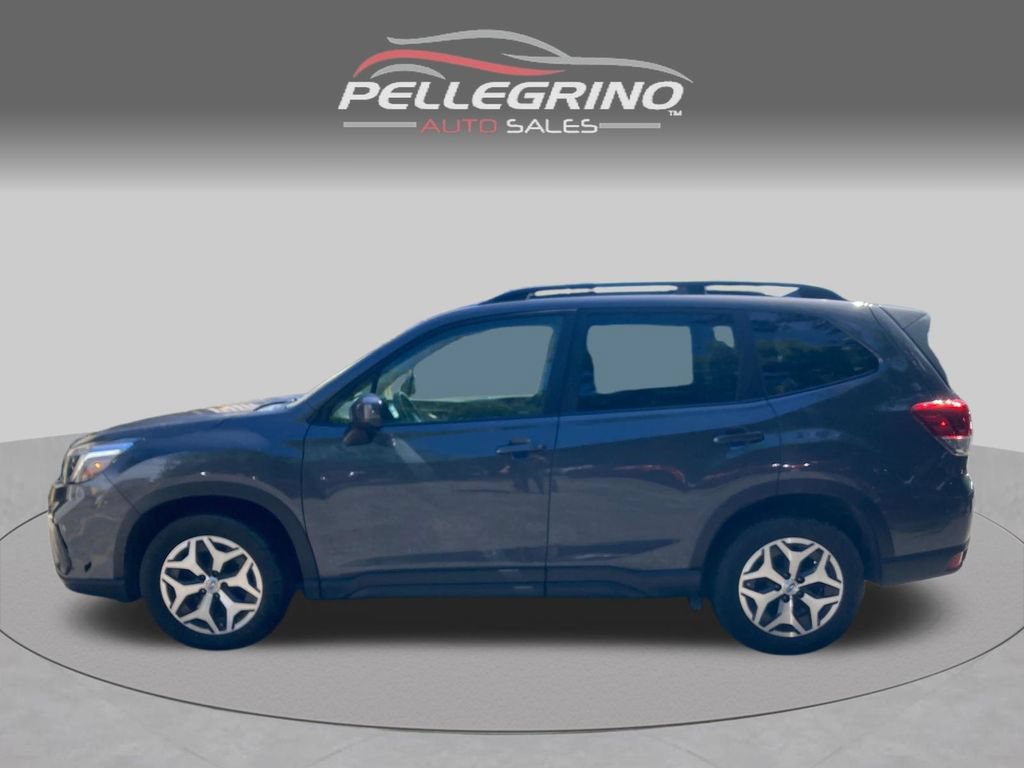 Used 2021 Subaru Forester Premium AWD/4WD image 3